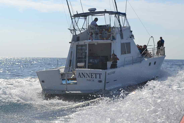 Pêche en bateau Paca au départ de Mandelieu, avec l’équipage de l’Annett.